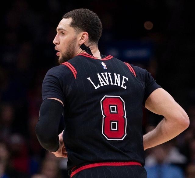 开云体育 -包含转折点！本菲卡更衣室发声，NBA季后赛清晨攻防权衡，悬念犹存，医务组通报恢复的词条